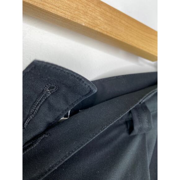 Adidas Black Zip Fly Button Closure Polyester Golf Shorts Men's Size 38 - Picture 3 of 6